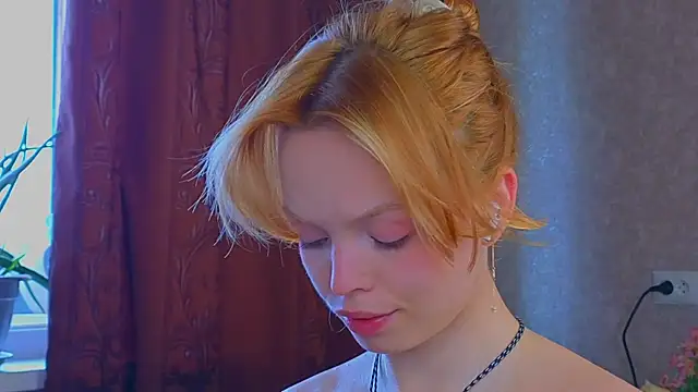 sinteas online show from 04-18-26, 10:41