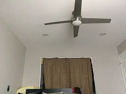 Londonfrotadejr online show from 12-08-24, 06:17