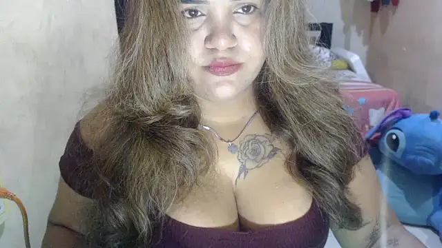 SEXY SENSUALSARA online show from 07-21-26, 01:52