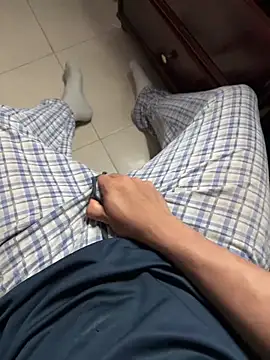 alex-18hot online show from 04-01-26, 04:46