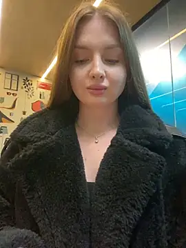 KrisMagnoly online show from 11-07-25, 02:50