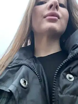 KrisMagnoly online show from 03-19-26, 03:49