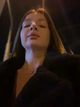 KrisMagnoly online show from 04-12-26, 07:08