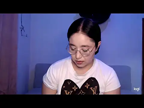 YummymeowW online show from 07-12-26, 01:29