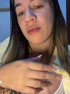 Antonellachic73 online show from 10-11-25, 12:43