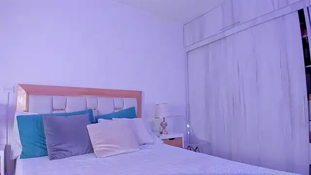 mia hank online show from 01-06-26, 11:47