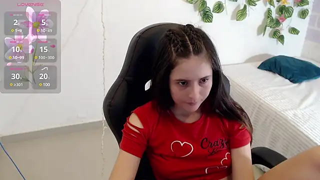 tania sweet   online show from 12-14-24, 07:46