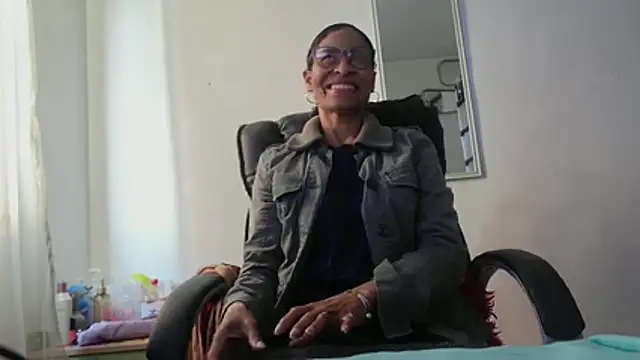 Snapshot of Aries_Mature chatting on 04-30-26, 08:37 Aries Mature online show from 04-30-26, 08:37