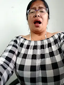   valentina18 online show from 02-12-25, 01:16