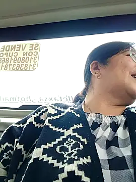   valentina18 online show from 02-12-25, 04:44