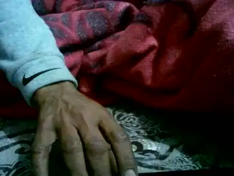 Snapshot of israe1975 chatting on 12-30-24, 06:49 israe1975 online show from 12-30-24, 06:49