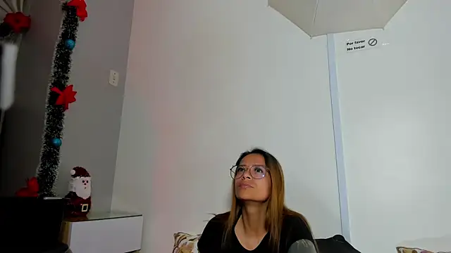 Snapshot of beauti_wild25 chatting on 01-02-25, 07:07 beauti wild25 online show from 01-02-25, 07:07