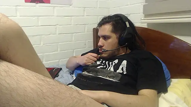 Snapshot of hung_weeb chatting on 12-02-24, 03:15 hung weeb online show from 12-02-24, 03:15