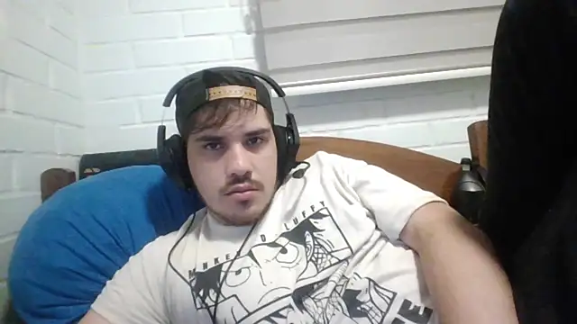 Snapshot of hung_weeb chatting on 02-09-25, 05:19 hung weeb online show from 02-09-25, 05:19