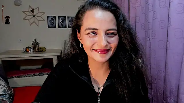 emma luxy online show from 04-08-26, 05:18