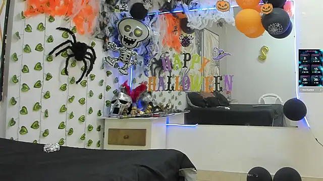 ChoreyTaiylor online show from 10-22-25, 02:39