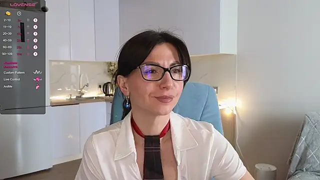 Mary love16 online show from 05-15-26, 08:21
