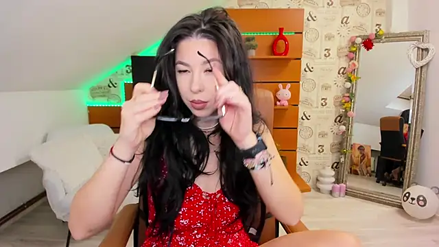 EmillyTaylor online show from 12-04-25, 04:44