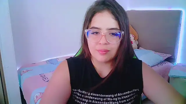 Snapshot of _alicia_z chatting on 01-27-25, 05:58 alicia z online show from 01-27-25, 05:58