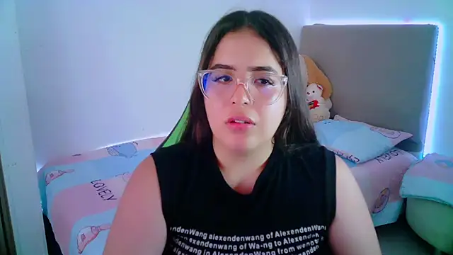 Snapshot of _alicia_z chatting on 01-27-25, 09:00 alicia z online show from 01-27-25, 09:00