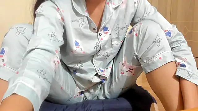 Snapshot of Beauty_Asian_Tina chatting on 02-26-25, 07:31 Beauty Asian Tina online show from 02-26-25, 07:31