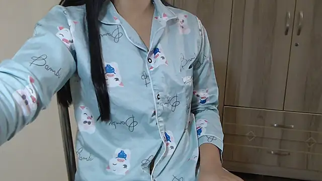 Snapshot of Beauty_Asian_Tina chatting on 03-20-25, 01:46 Beauty Asian Tina online show from 03-20-25, 01:46