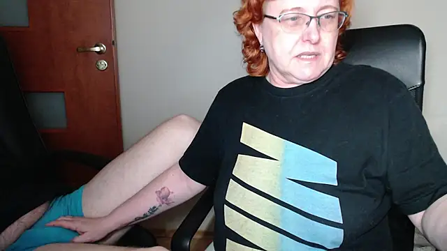 JoannaAndNeighbour online show from 01-19-25, 08:09