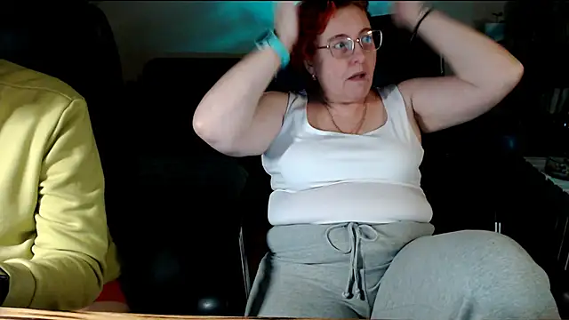 JoannaAndNeighbour online show from 12-03-25, 04:05