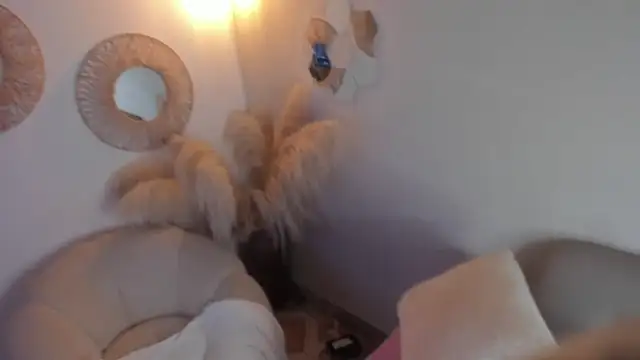 whiite snow online show from 02-20-25, 09:20