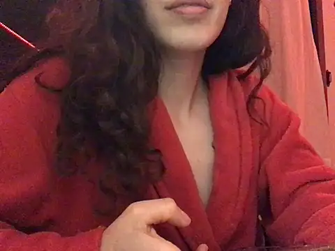 Snapshot of YumieCp chatting on 02-21-25, 11:22 YumieCp online show from 02-21-25, 11:22