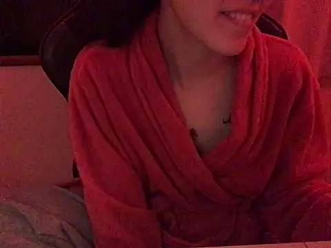 Snapshot of YumieCp chatting on 03-01-25, 02:48 YumieCp online show from 03-01-25, 02:48