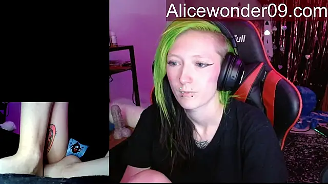 alicewonder09 online show from 02-01-26, 05:28