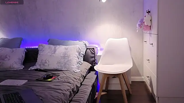 Alexperchik online show from 09-23-25, 05:16