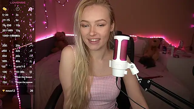 AmandaFiree online show from 02-02-26, 07:18