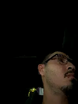 Bbyboyivan online show from 10-26-25, 05:35