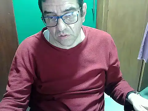 FernandoReuterG online show from 10-14-25, 02:56