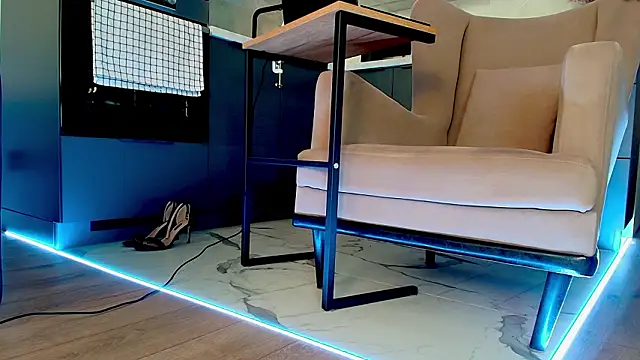 Yourfreebird online show from 02-01-26, 07:40