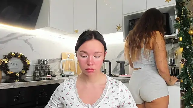 Lex Love online show from 01-08-25, 02:14