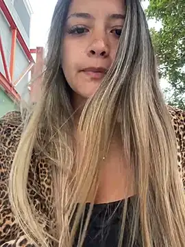 alana 69 online show from 03-05-25, 08:00