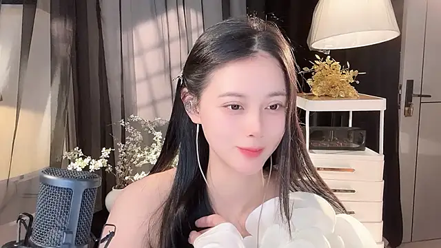Snapshot of Ocean--Lili chatting on 04-30-26, 08:57 Ocean--Lili online show from 04-30-26, 08:57