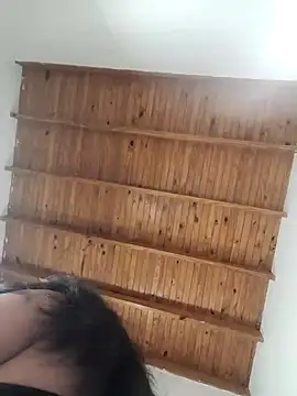 ZaraHoney online show from 02-21-25, 03:34