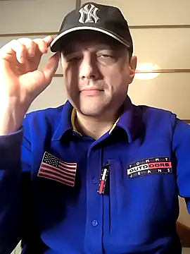 Snapshot of ExclusivePrivate chatting on 02-19-26, 12:50 ExclusivePrivate online show from 02-19-26, 12:50