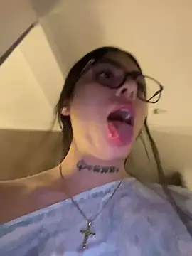 Sarasanders 4 online show from 03-14-25, 01:59