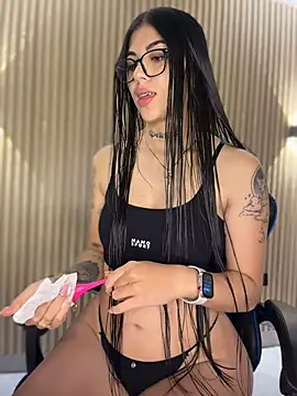 Sarasanders 4 online show from 02-25-26, 03:38