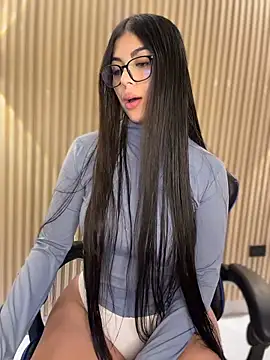 Sarasanders 4 online show from 03-19-26, 03:54