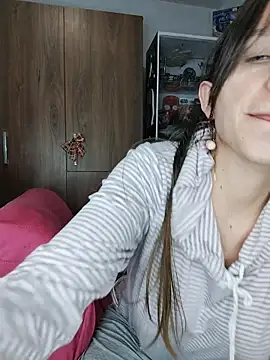 Isaandysex2428 online show from 04-17-26, 01:30