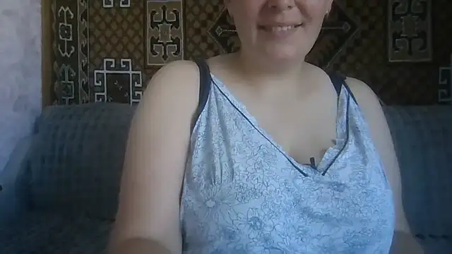 Snapshot of Diana_Britt chatting on 06-23-26, 07:28 Diana Britt online show from 06-23-26, 07:28
