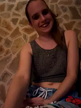 LadyChantale online show from 12-17-25, 06:41