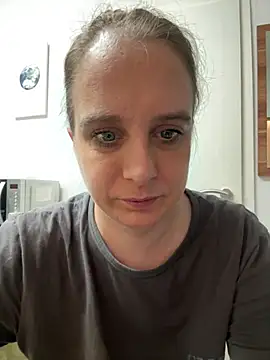 LadyChantale online show from 04-07-26, 05:08