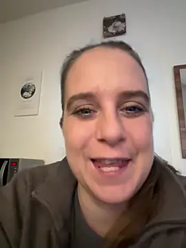 LadyChantale online show from 04-09-26, 05:40